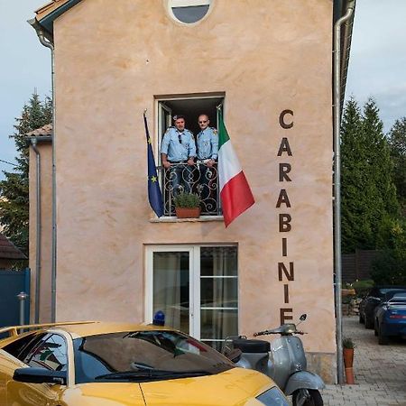 Готель Casa Dei Carabinieri Merchweiler Екстер'єр фото